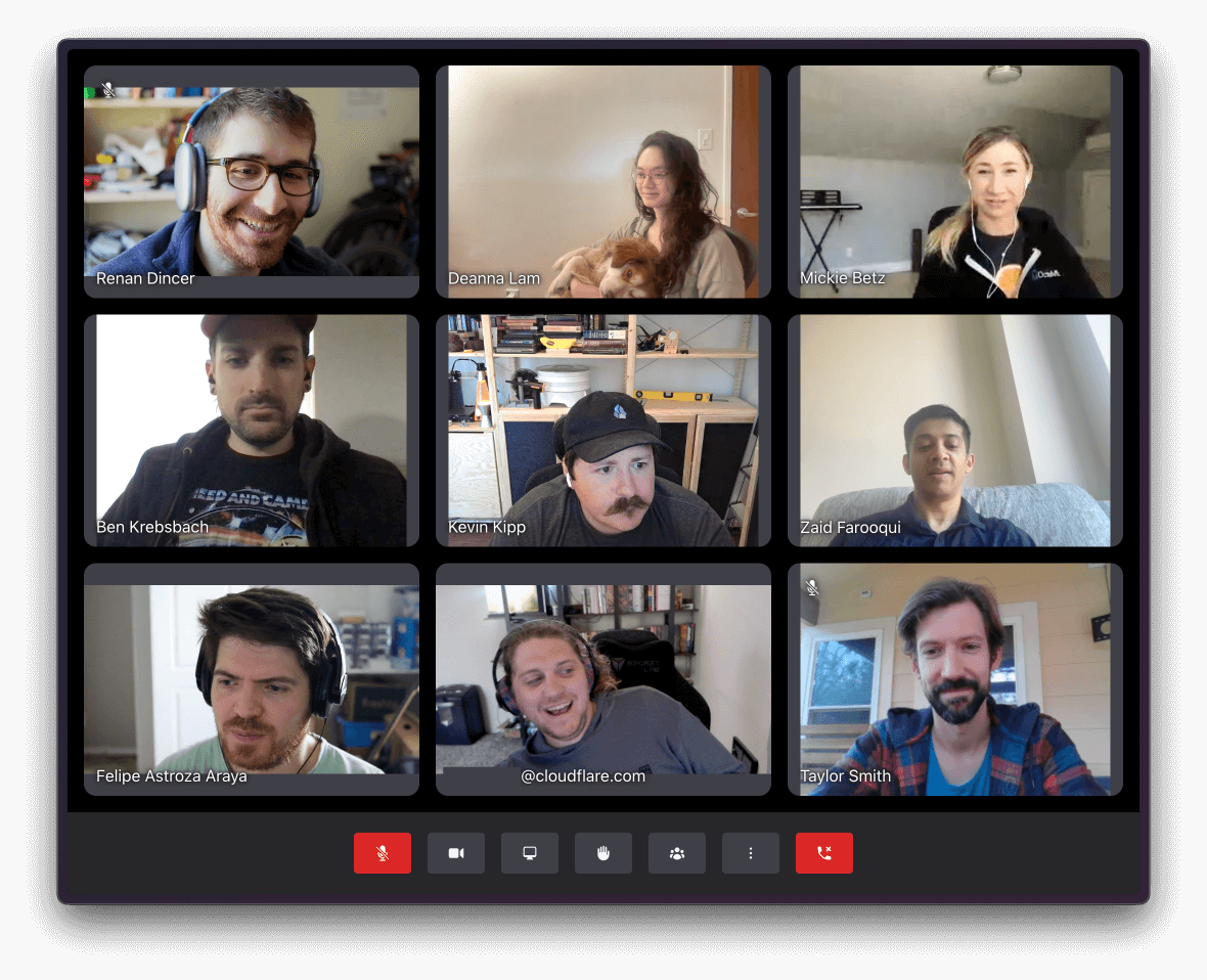 there are nine people in a video call using orange me2eets